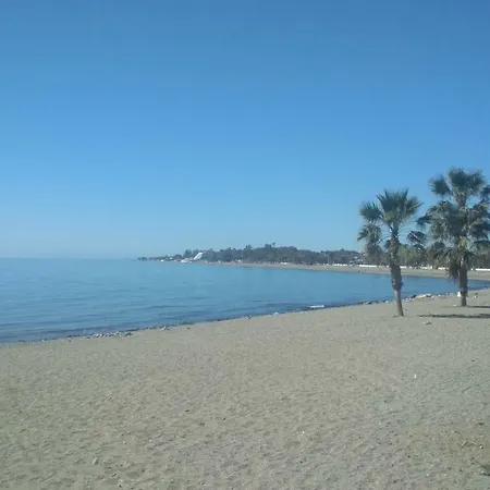 San Pedro Playa * Μαρμπέλλα
